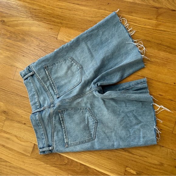 Blue denim frayed jorts - Picture 3 of 3